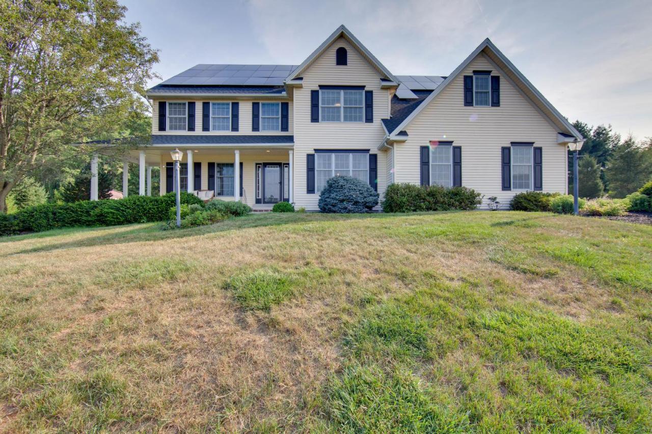 Hummelstown Hideaway With Game Room And Large Yard! Exterior photo